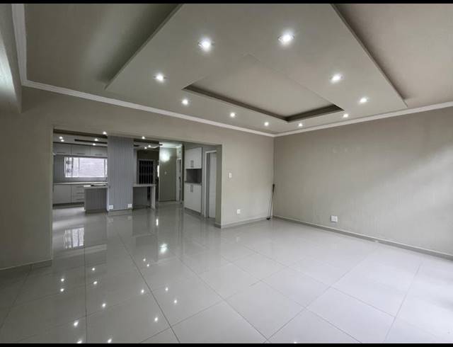 3 BEDROOM PROPERTY TO RENT IN BEYERS PARK